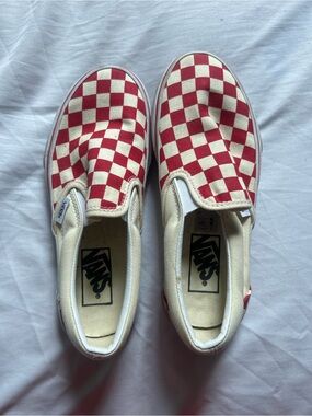 red checkered vans